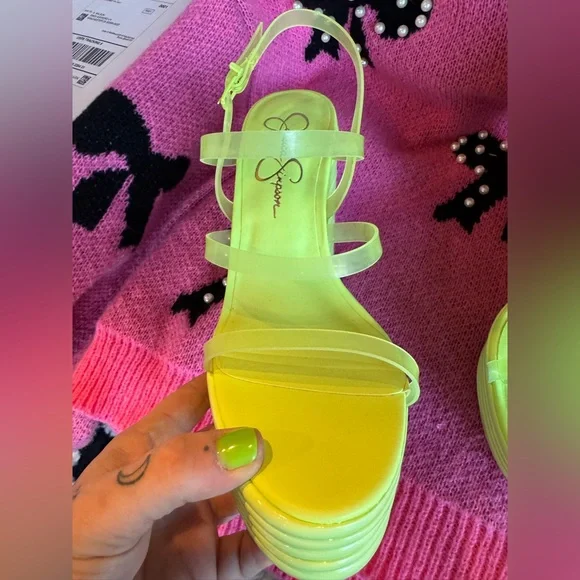 Jessica Simpson Neon Green Platform Sandals green Straps Size 7 NWOT - Picture 8 of 11